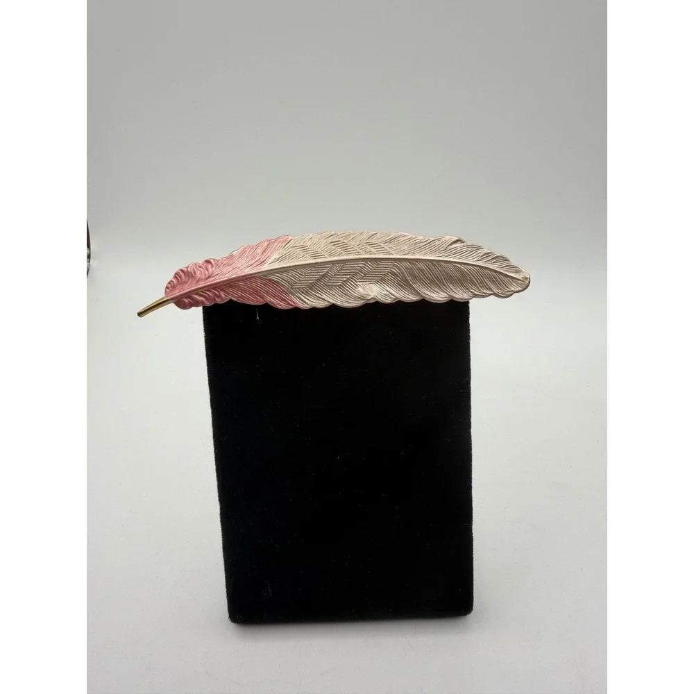 Vintage Feather Brooch Pink Cream Ombre Gold Tone Textured‎ Plume Pin 4 Inch